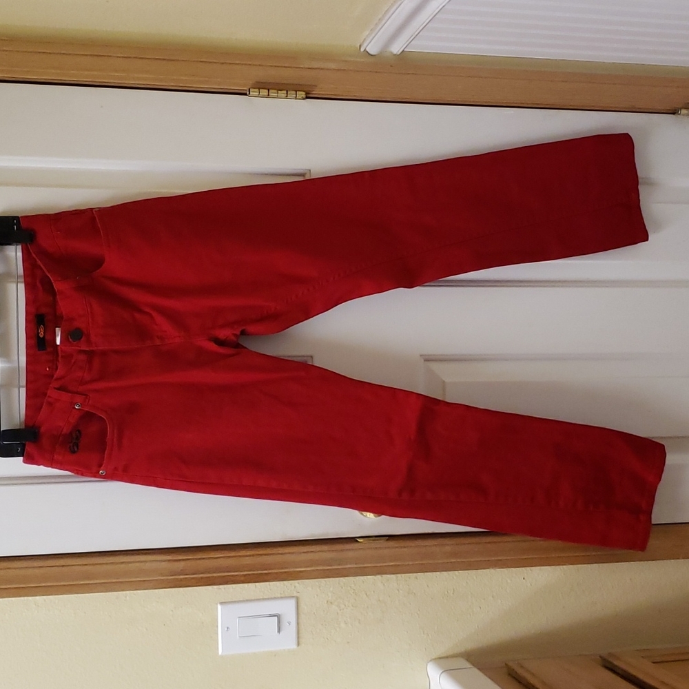 Nike 6.0 red jeans